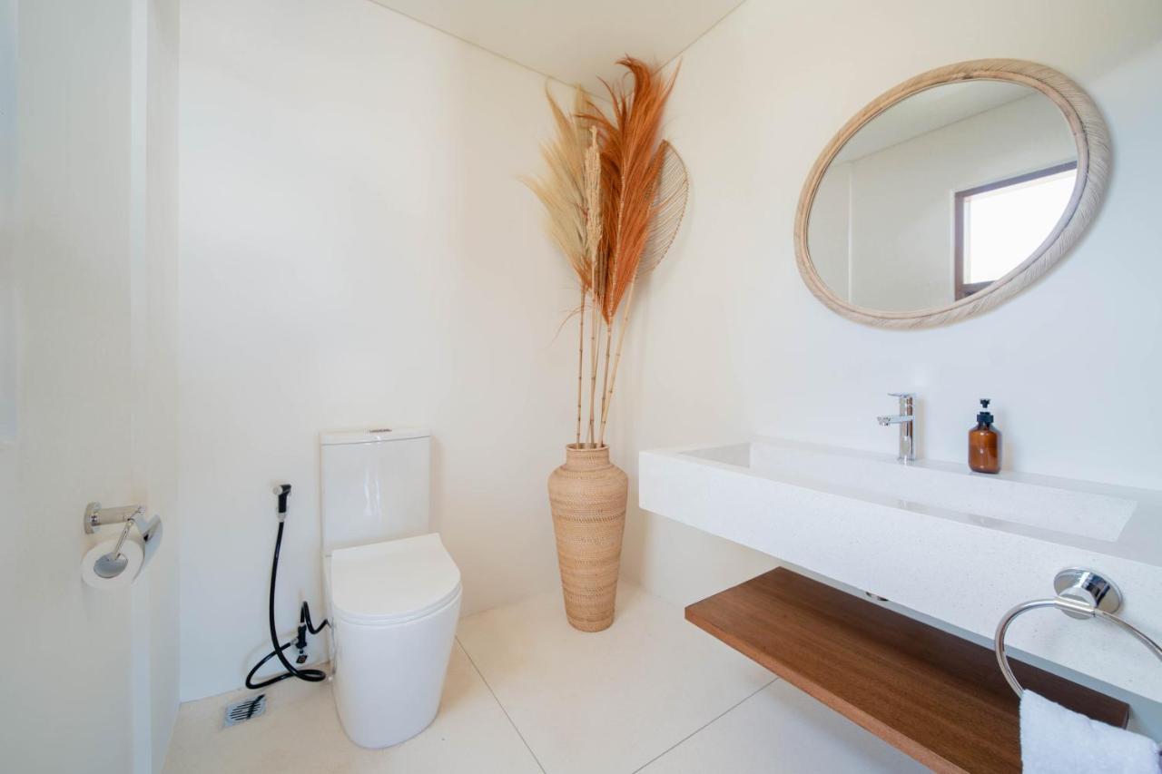Luxury Ocean View Villas With Private Cook And Free Gym Membership Kuta  Exterior foto
